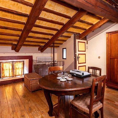 Borgo Casa Scaparone Villa Alba  Buitenkant foto