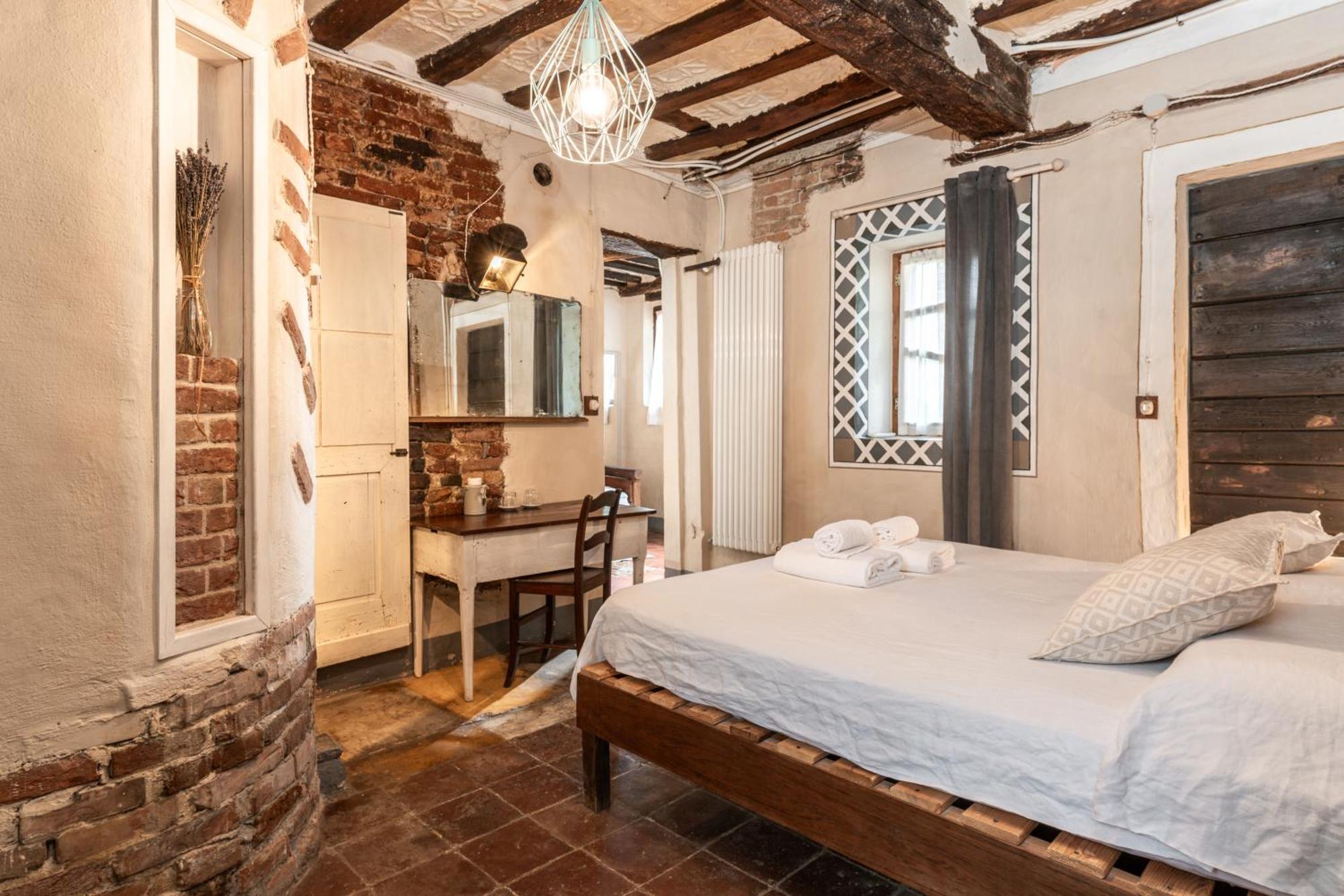 Borgo Casa Scaparone Villa Alba  Buitenkant foto